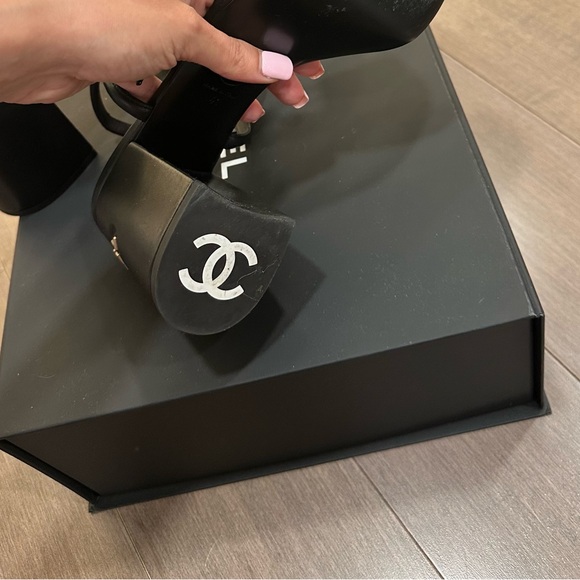 Chanel black block heels (sz 41) - Picture 4 of 4